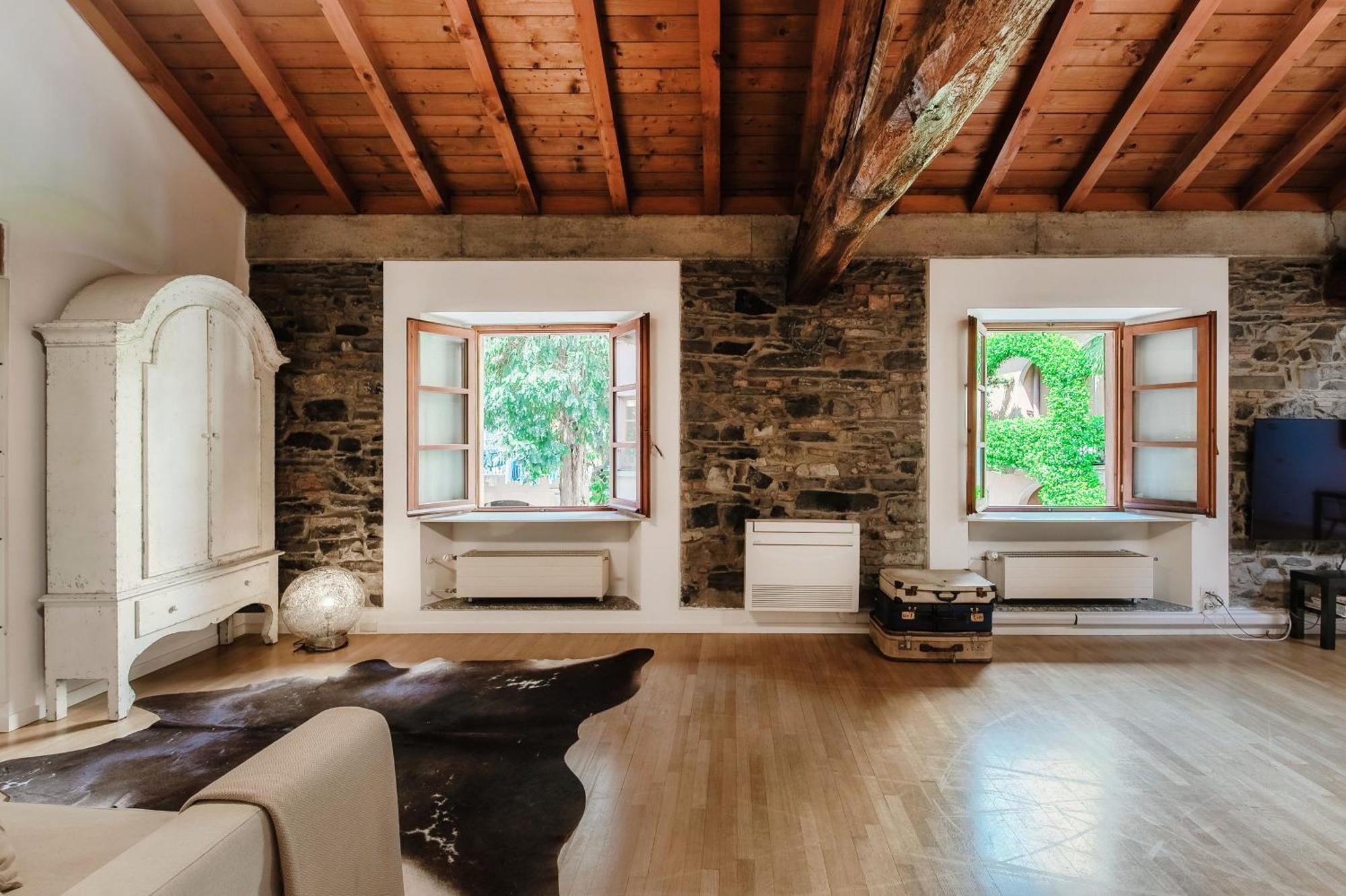 Corte Delle Rondini - Bymyhomeincomo Exterior foto