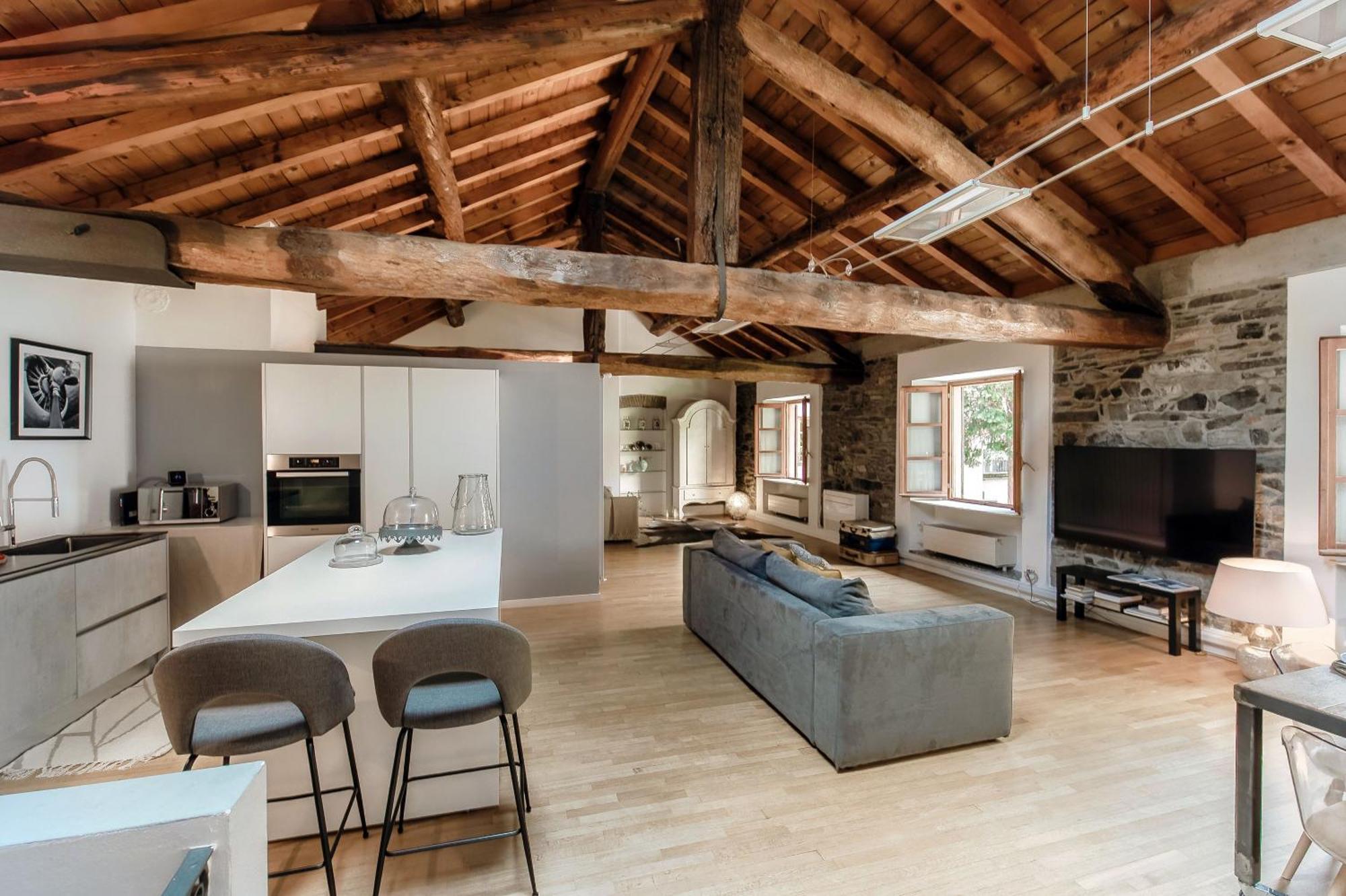 Corte Delle Rondini - Bymyhomeincomo Exterior foto