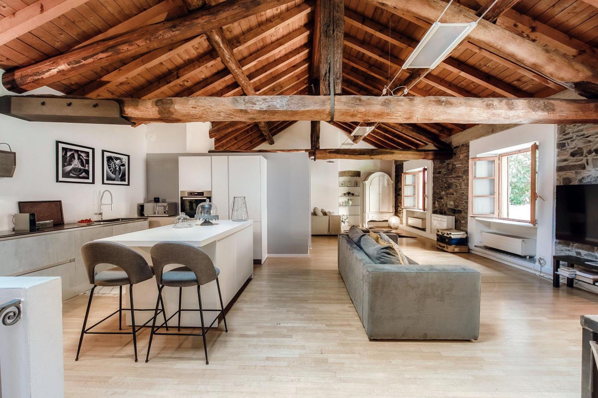 Corte Delle Rondini - Bymyhomeincomo Exterior foto